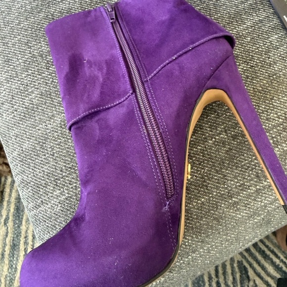 EUC Thalia Sodi Womens Ohlivia Lace Up Faux Suede Ankle Booties In PLUM Size 7.5 - Picture 4 of 15